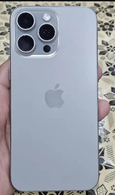 I PHONE 15 PRO MAX
