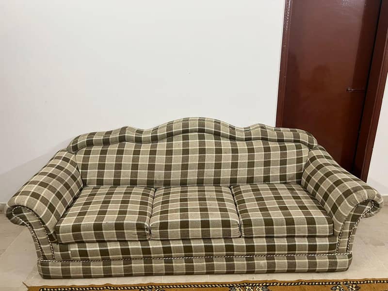 sofa set . . 0