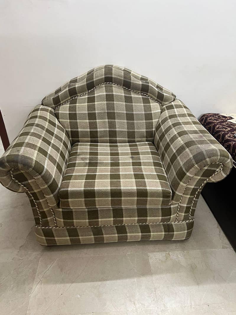 sofa set . . 1