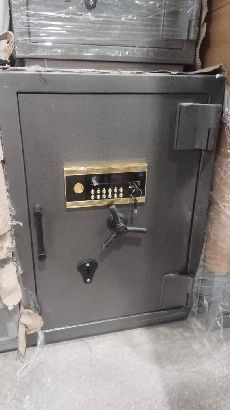 digital code safes lockers 2