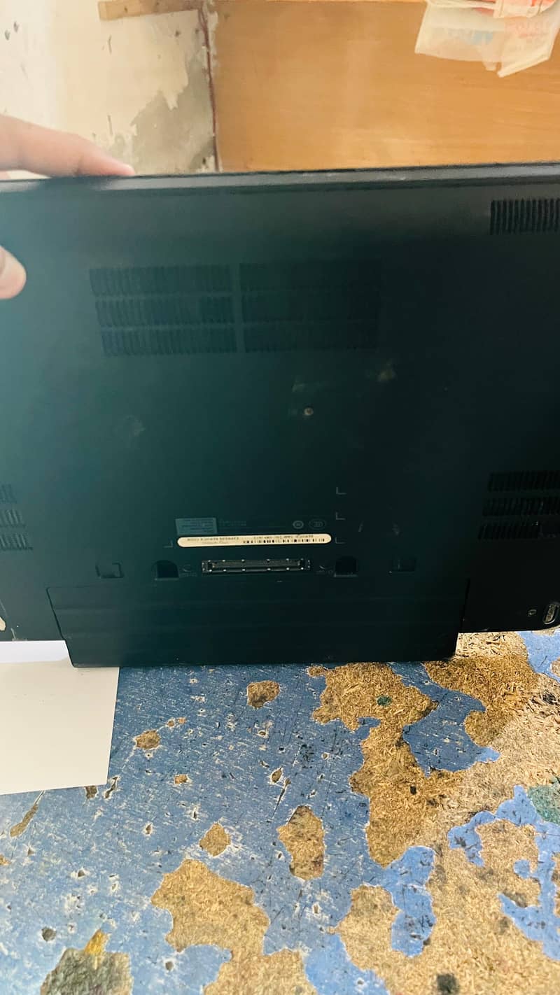 Latitude E5440 0