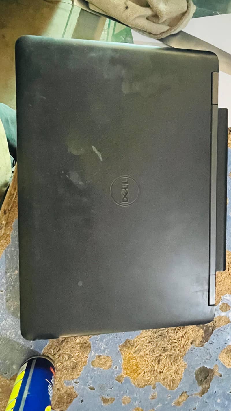 Latitude E5440 1