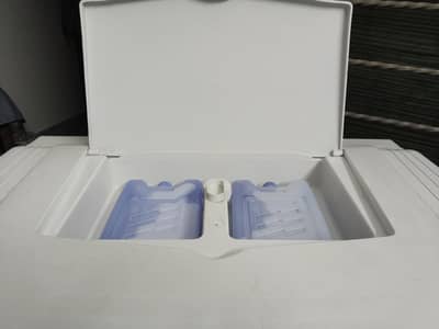 i zone Air cooler model 9000