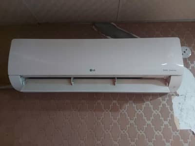 2 ton LG ac used at home good condition