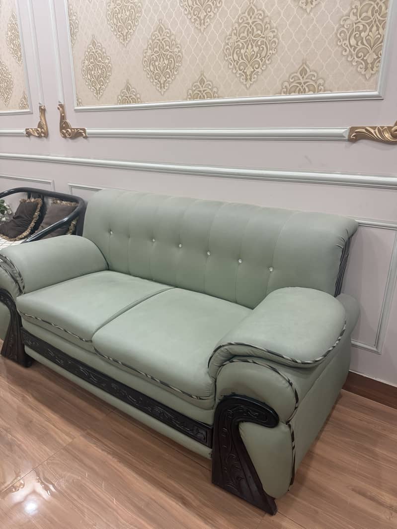 Sofa set 0