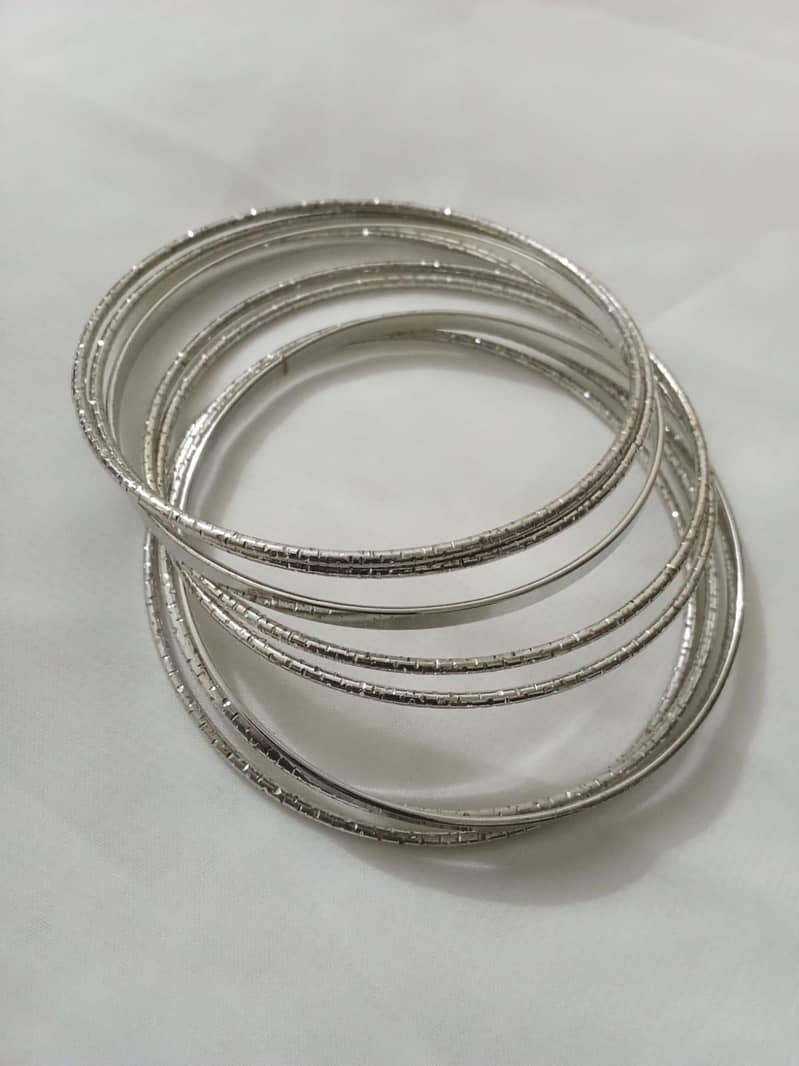 Silver Bangles 0