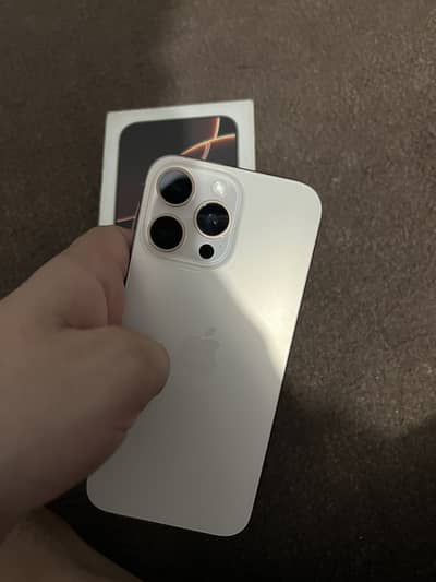 Apple iPhone 16 Pro Max