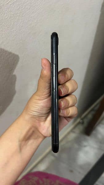 iphone SE (2020)
