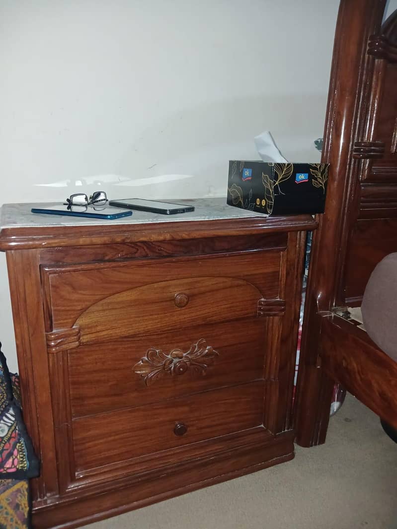 Complete double bed queensize 4