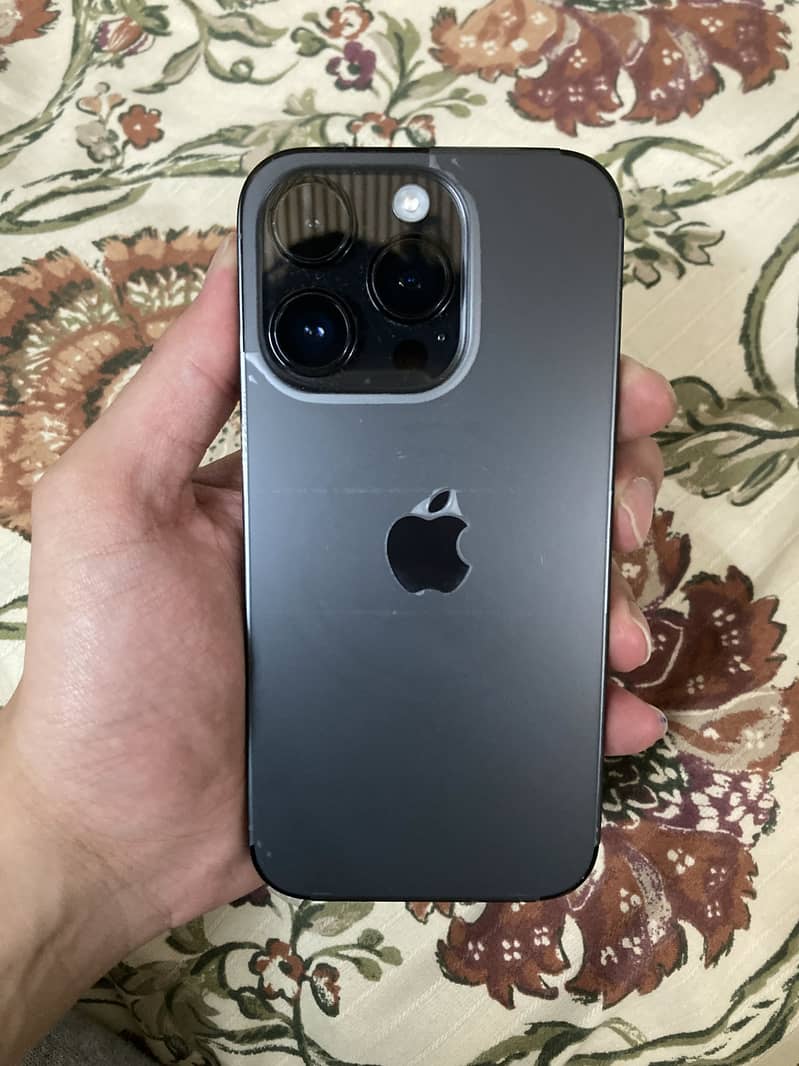 Apple iPhone 14 Pro 0