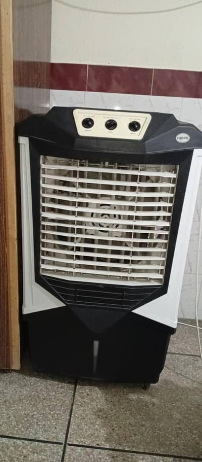 canon orignal air cooler in good condition