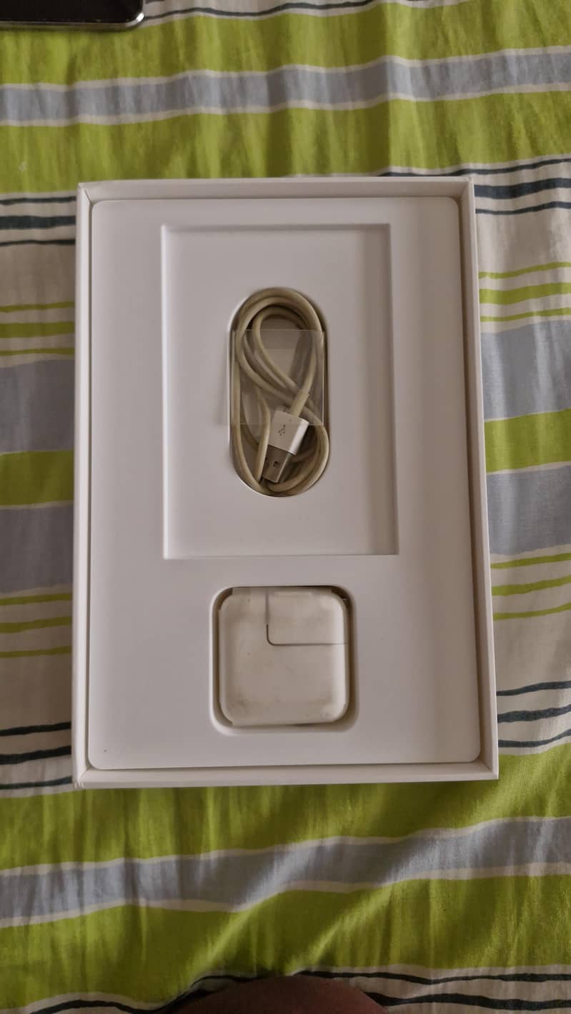 IPAD MINI 4 16GB 4