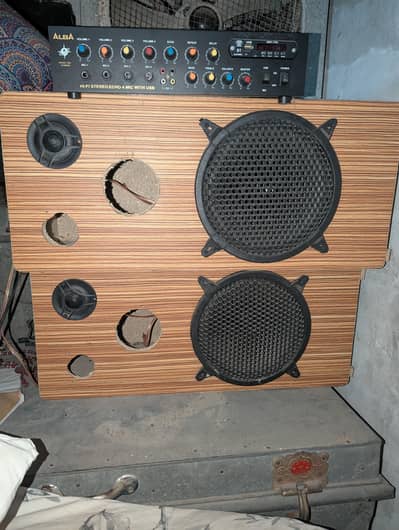 Speakers Available High Quality