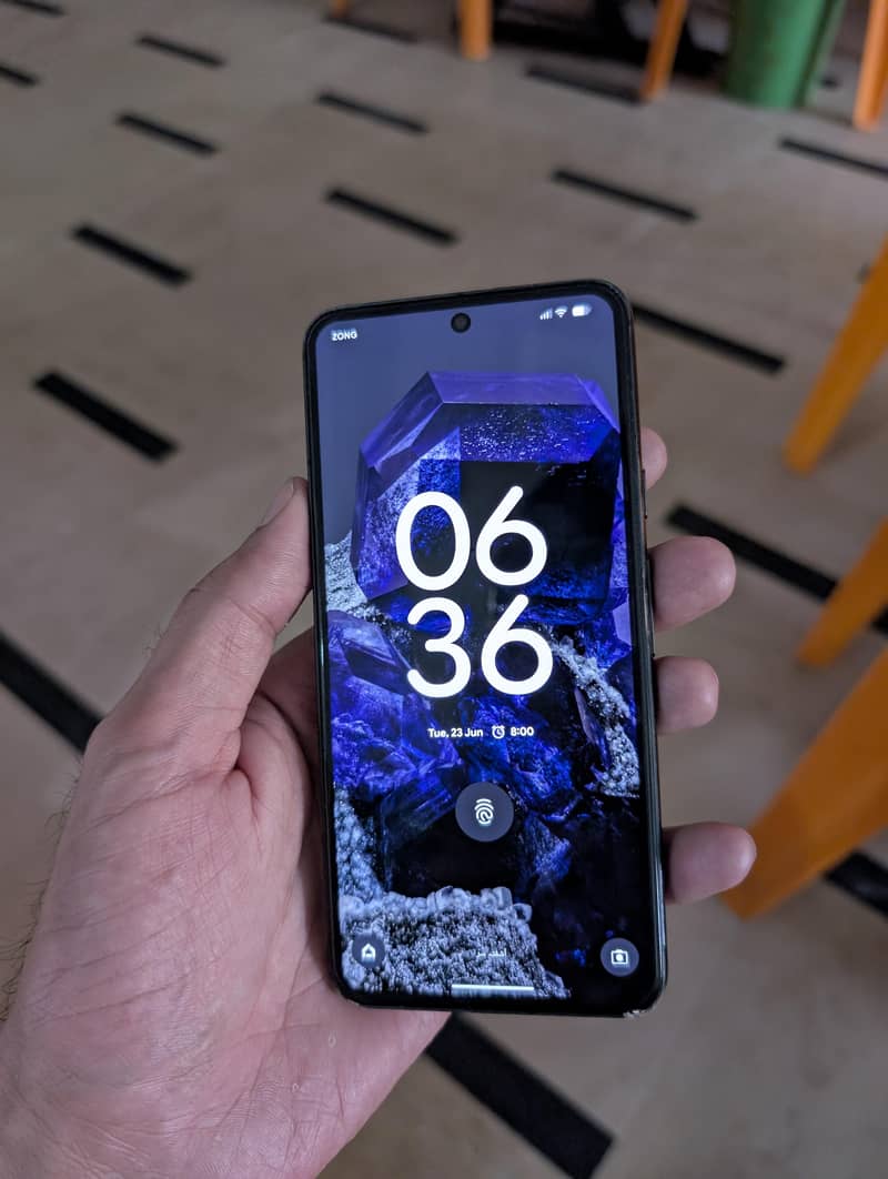 Google Pixel 8 1