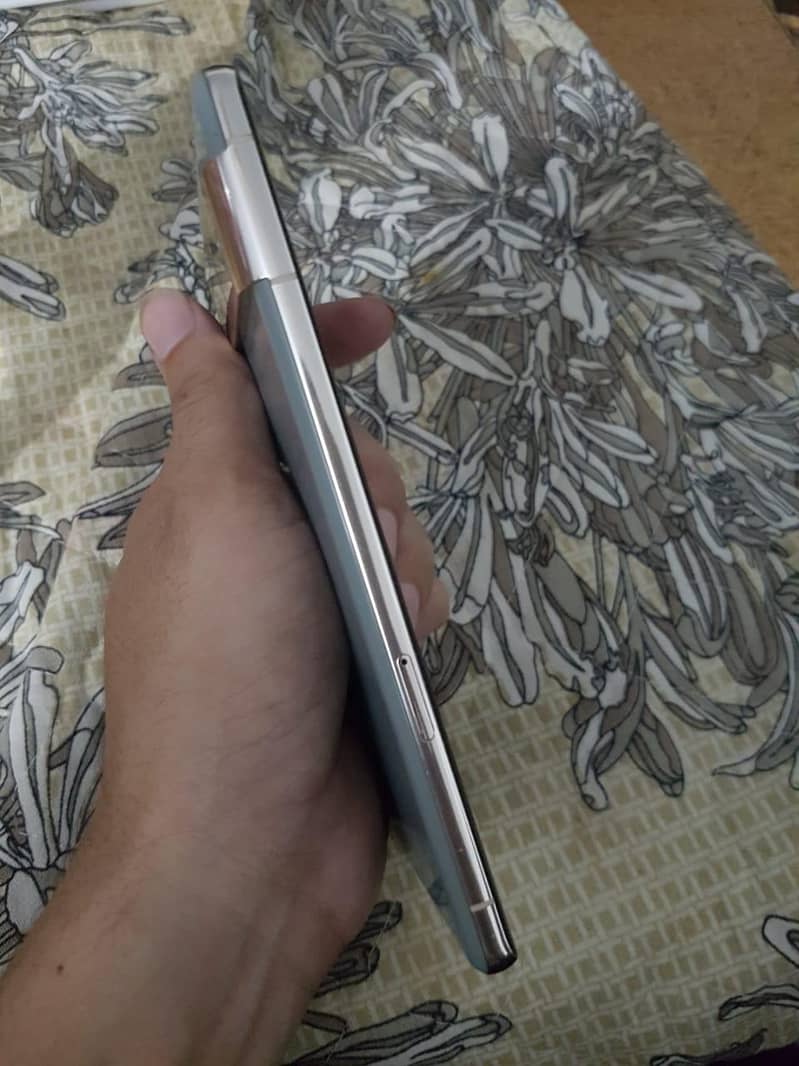 Google Pixel 7 Pro 4