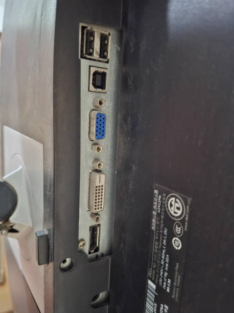Dell LED 3