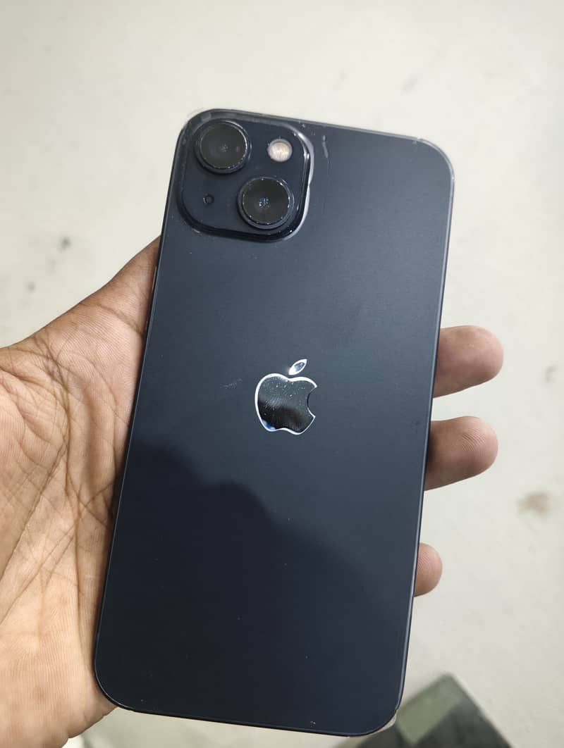 Apple iPhone 13 5