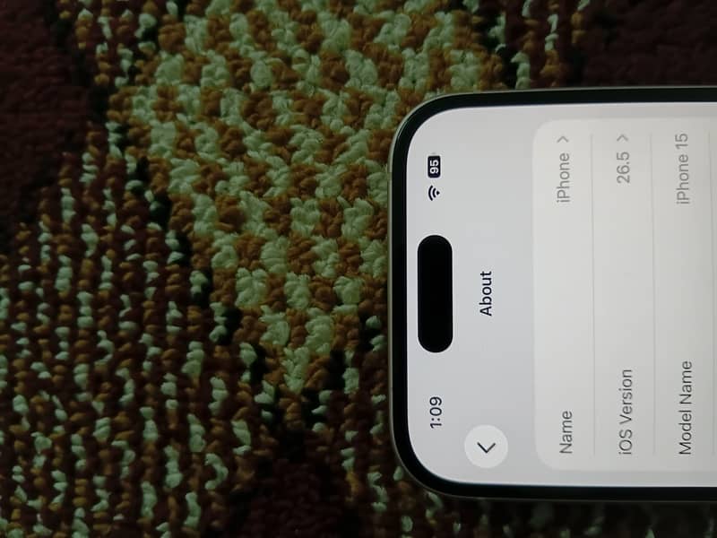 Apple iPhone 15 3
