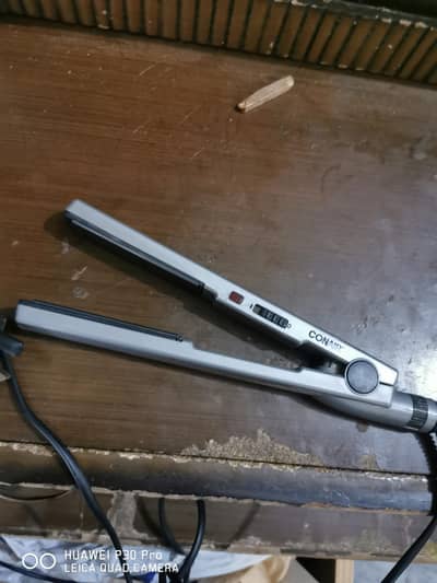 Hair  straightener