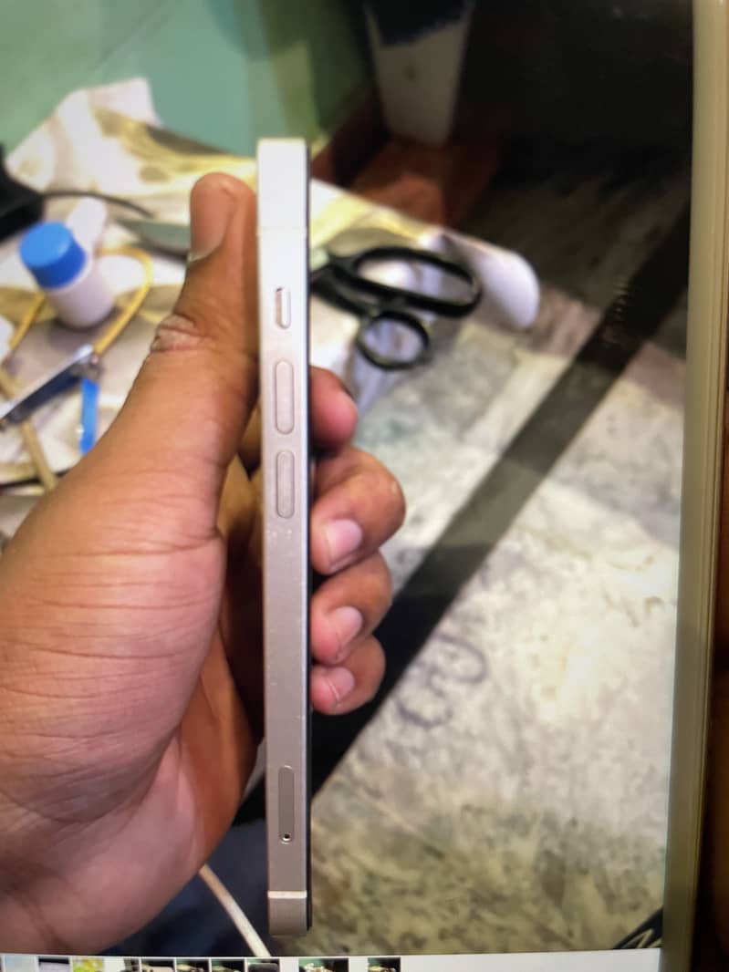 Apple iPhone 12 5