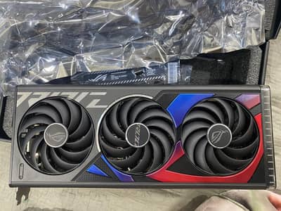 Asus Rog strix 4070ti super 16gb graphic card