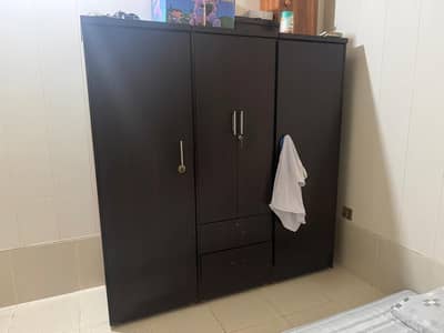 3 door cupboard