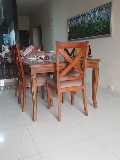 6 siter table & chairs