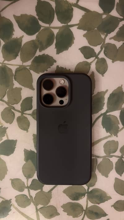 Apple iPhone 16 Pro