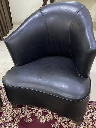 4 seter sofa set very good condition pure leather