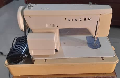 Singer Sewing Machine