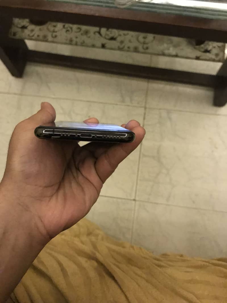 IPhone 11 Pro 5