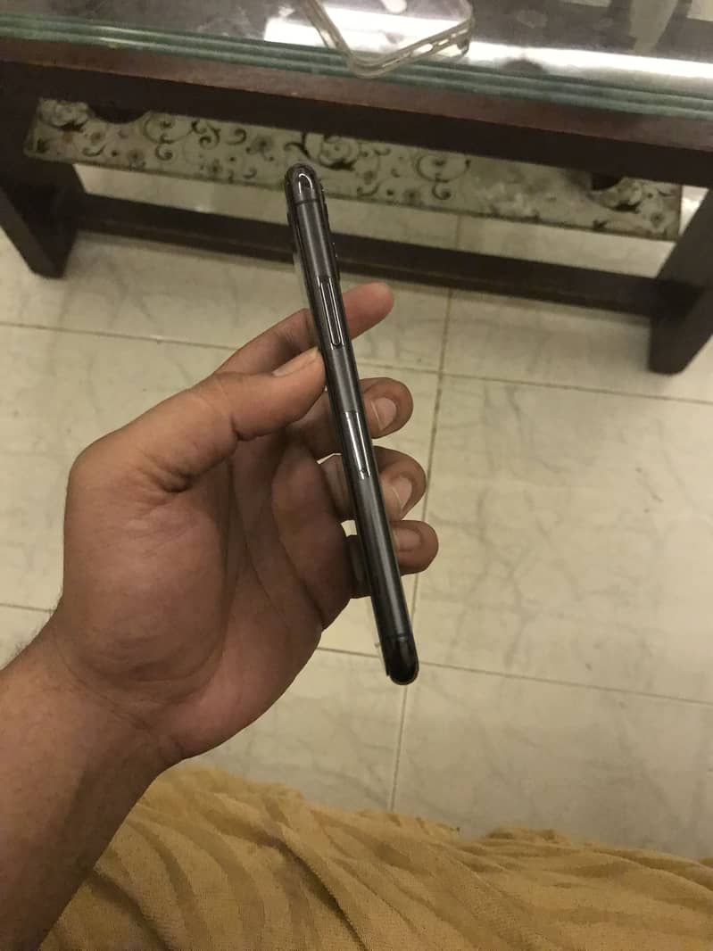 IPhone 11 Pro 7