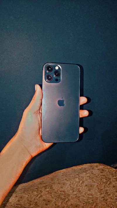 Apple iPhone 12 Pro Max Seld peck 03198514301