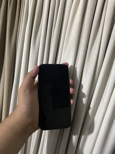 Iphone xr.   Non pta (dual physical)  All ok. Urgent sale