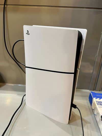 PS5 Slim Disc Edition 1TB – Fortnite Bundle (CFI-2116 | UK Region]