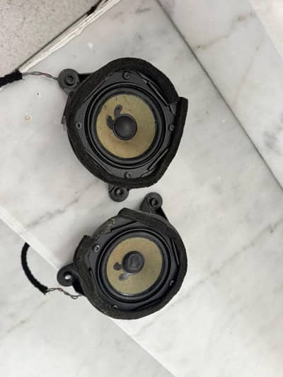 BOSE MID CAR SPEAKERS 5 INCH