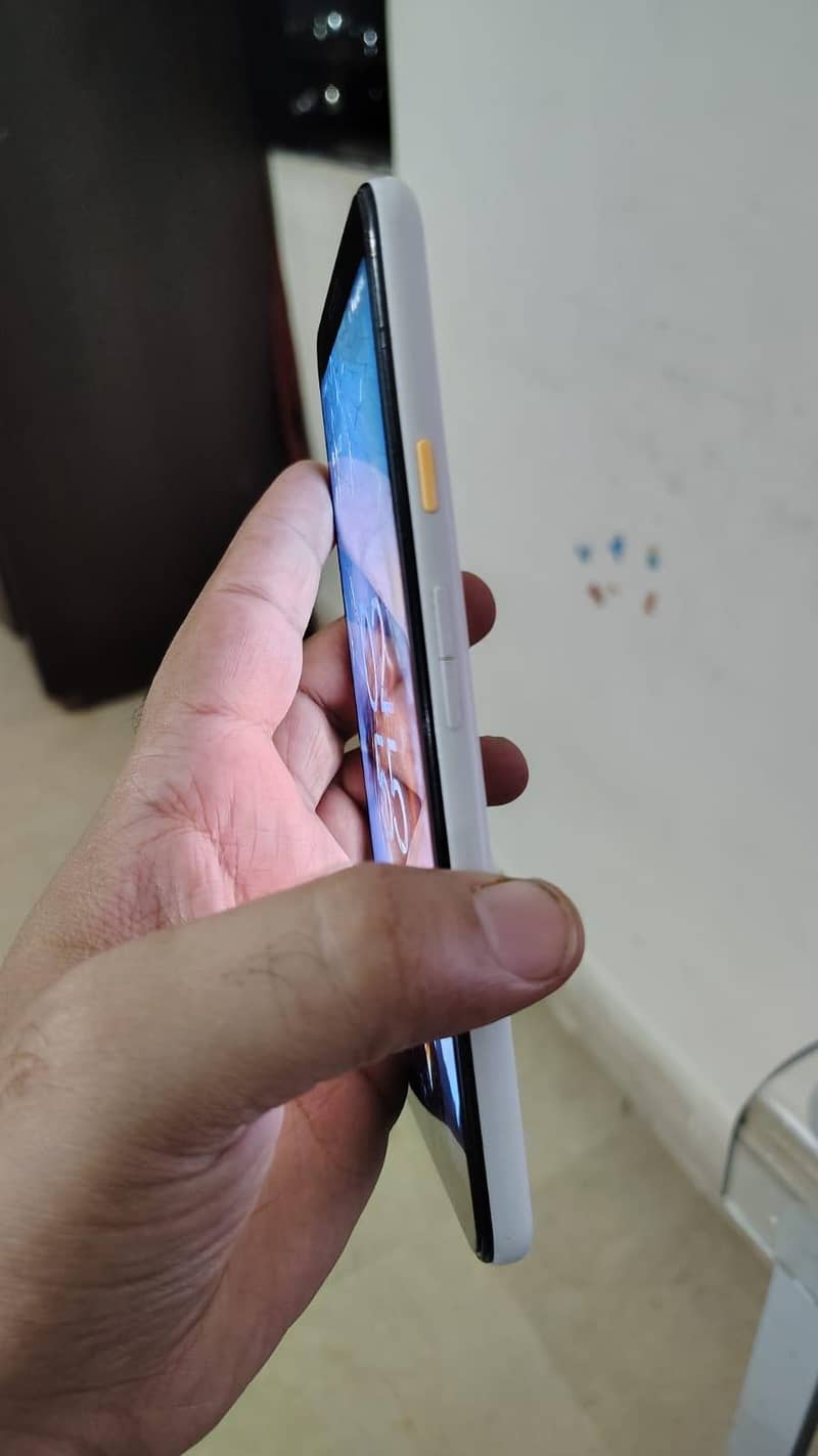 Google Pixel 3a XL 3