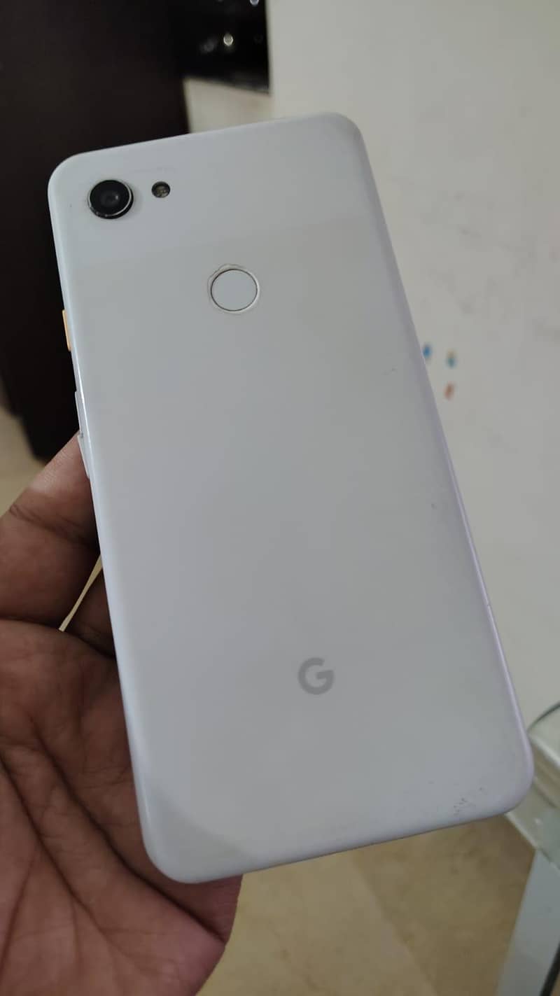 Google Pixel 3a XL 4