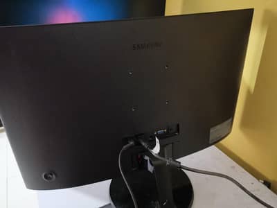 Samsung 24-inch Curved Monitor (LS24C360EAW / S36C, 75Hz, 1800R).