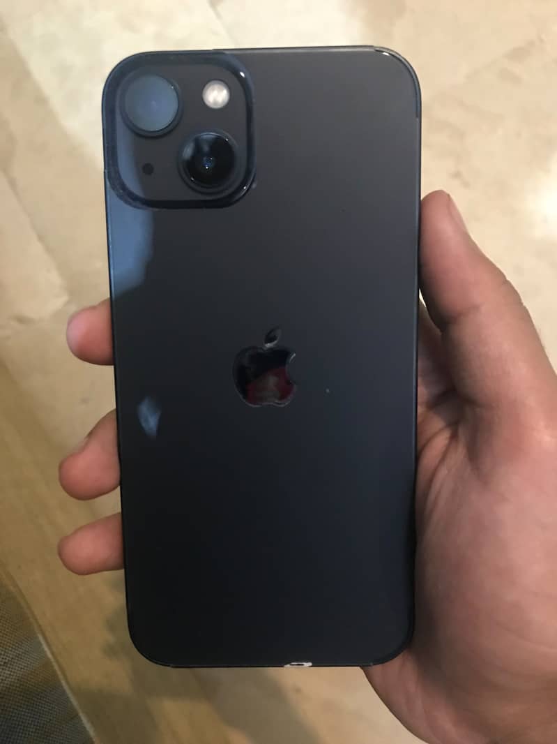 Apple iPhone 13 2