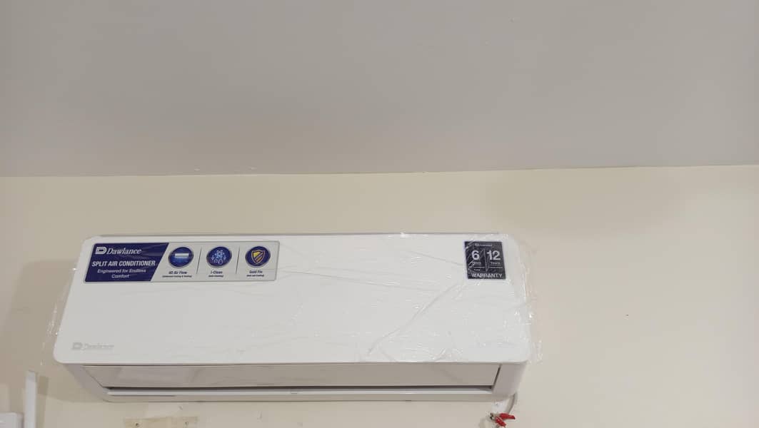 Dawlance split AC 1 Ton 1