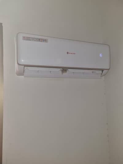 Singer split ac 1ton running condition
