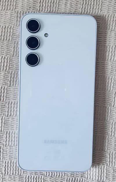 Samsung Galaxy A35 5G 256/8 official Pta Approved