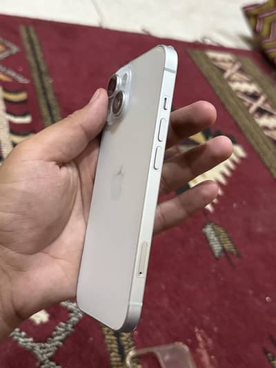 Apple iPhone 15 factory unlock 90 health jenuine