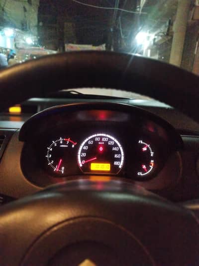Suzuki Swift DLX 2011 Gift