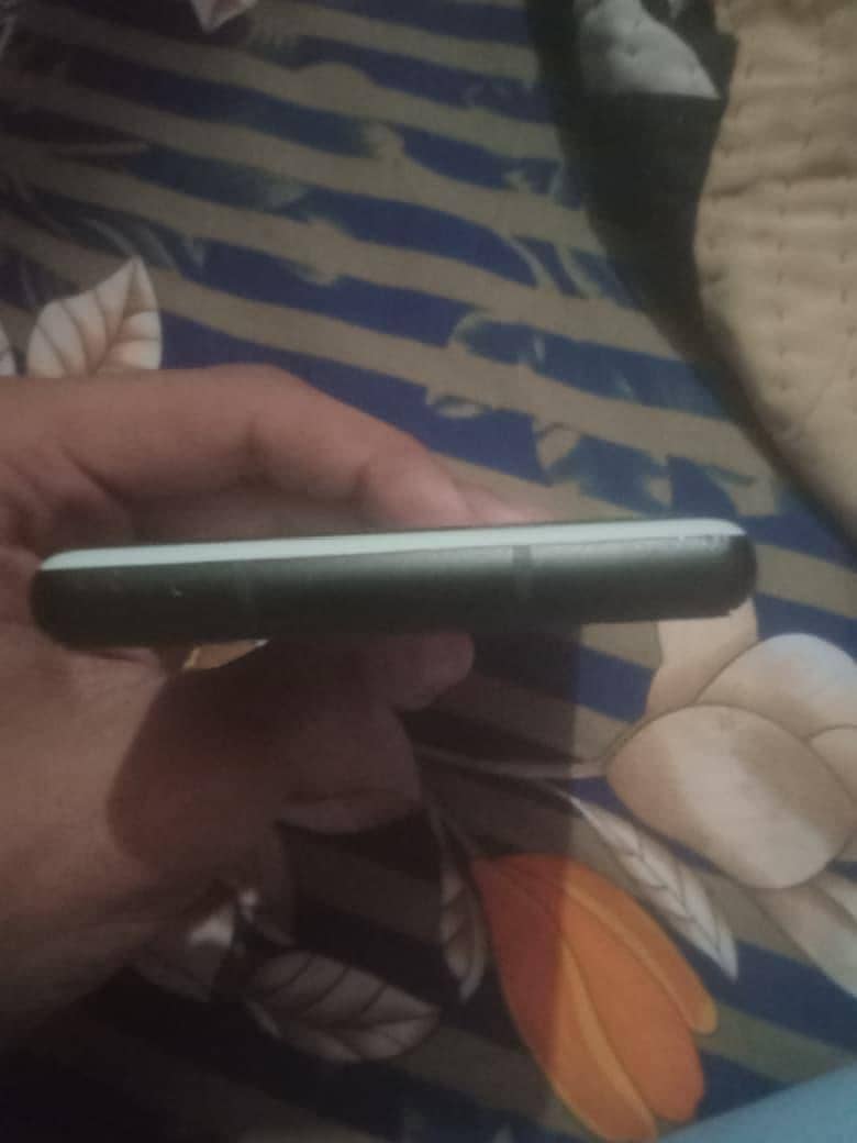 Google Pixel 6a 3
