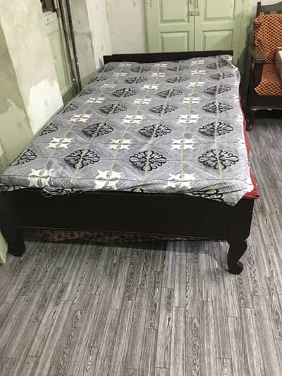 Single bed for sale