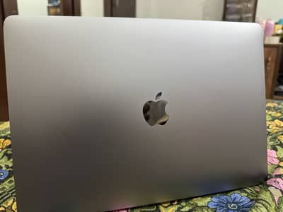 Mac book pro intel i7 2020 16/512gb