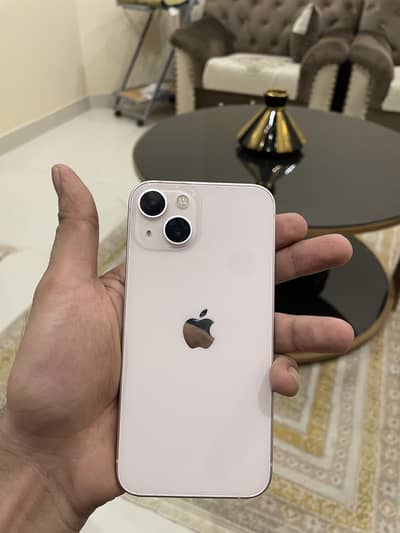 Apple iPhone 13