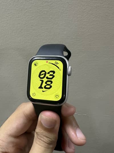 Apple watch series 6 nike edition 40 mm